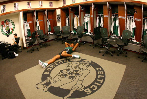 赛后体能课后,门兴格拉德巴赫防线松动备战NBA常规赛,更衣室稳定,阵容厚度经受考验的简单介绍-开云体育