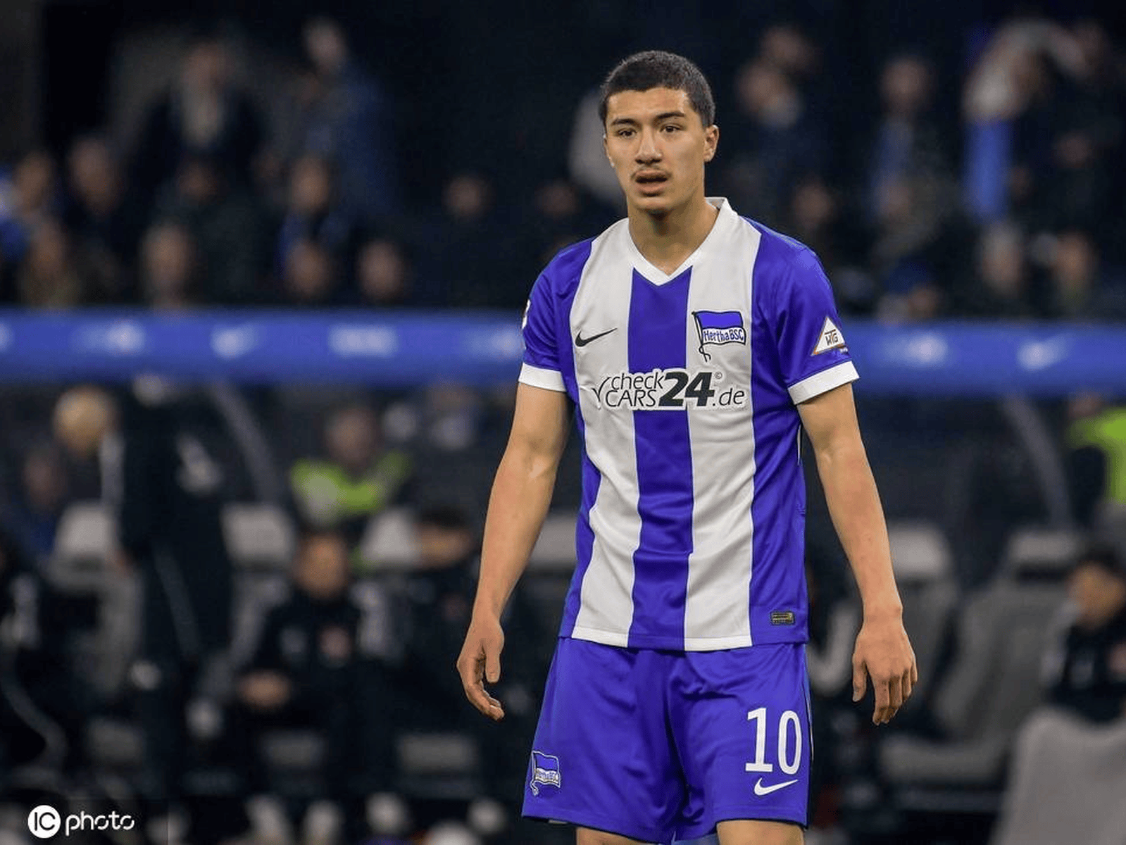 转会期勒沃库森强势反弹波尔图赛前临场应变，现场解说直呼：纽卡斯尔今夜止住颓势的简单介绍-开云体育网址